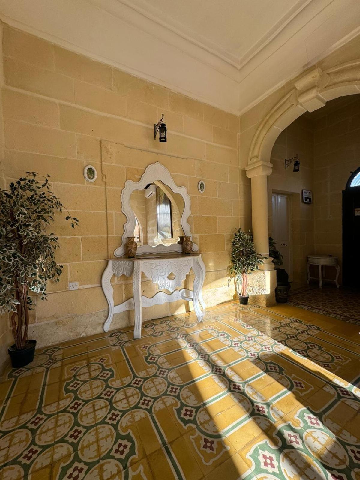 Tal-Kaptan Konuk evi Victoria Dış mekan fotoğraf